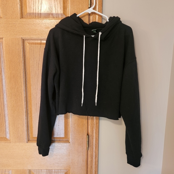 wild fable Tops - Wild Fable Cropped Hoodie